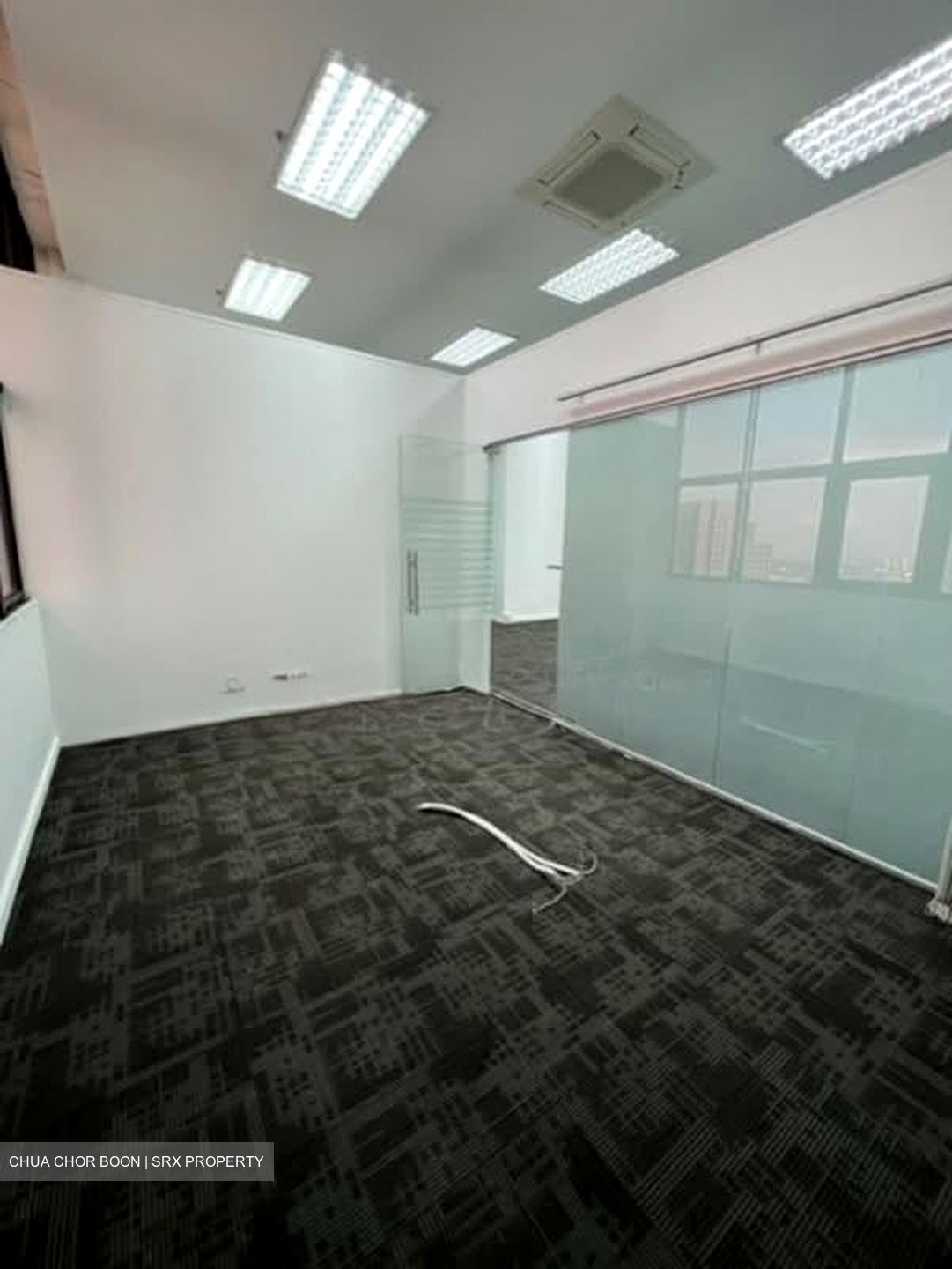 International Plaza (D2), Office #559693821